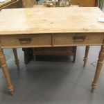 526 8492 WRITING DESK